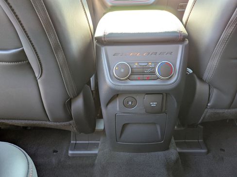 Used 2025 Ford Explorer ST-Line w/ Premium Package image 14