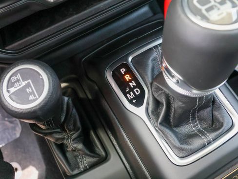 New 2026 Jeep Wrangler Unlimited Sport AWD/4WD image 25