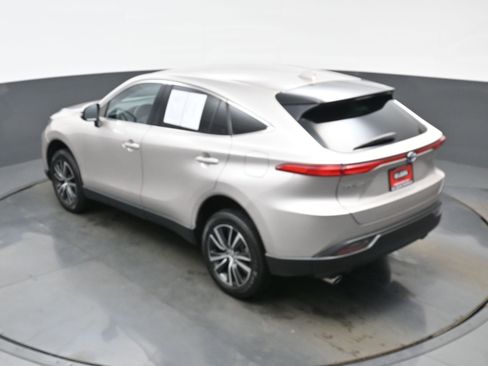 Used 2024 Toyota Venza LE image 38