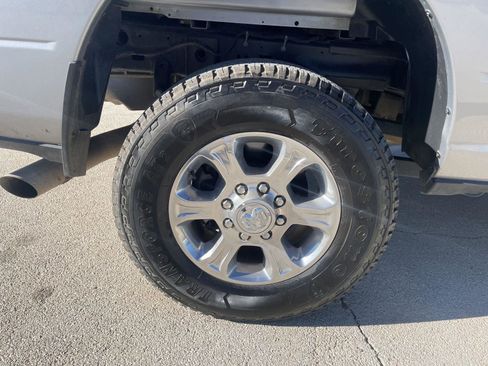 Used 2024 RAM 2500 Big Horn image 37