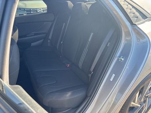 Certified 2025 Hyundai Elantra SEL w/ Cargo Package FWD image 25