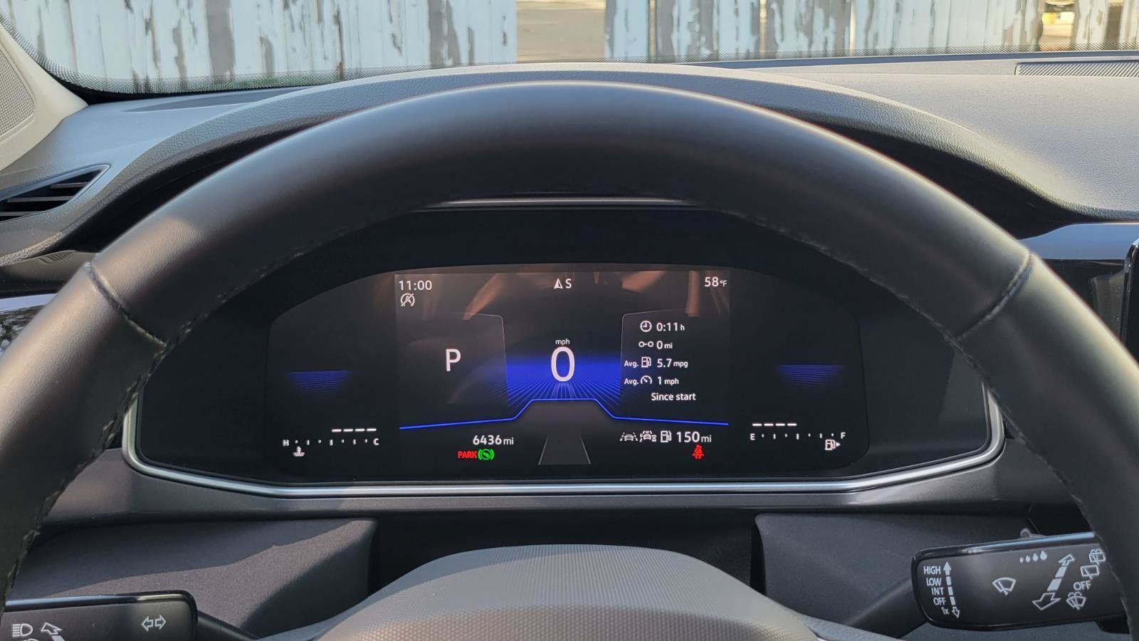Used 2025 Volkswagen Taos SE w/ Taos Adventure Package (SXB) FWD image 26