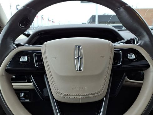 Used 2023 Lincoln Aviator Reserve w/ Equipment Group 201A image 26