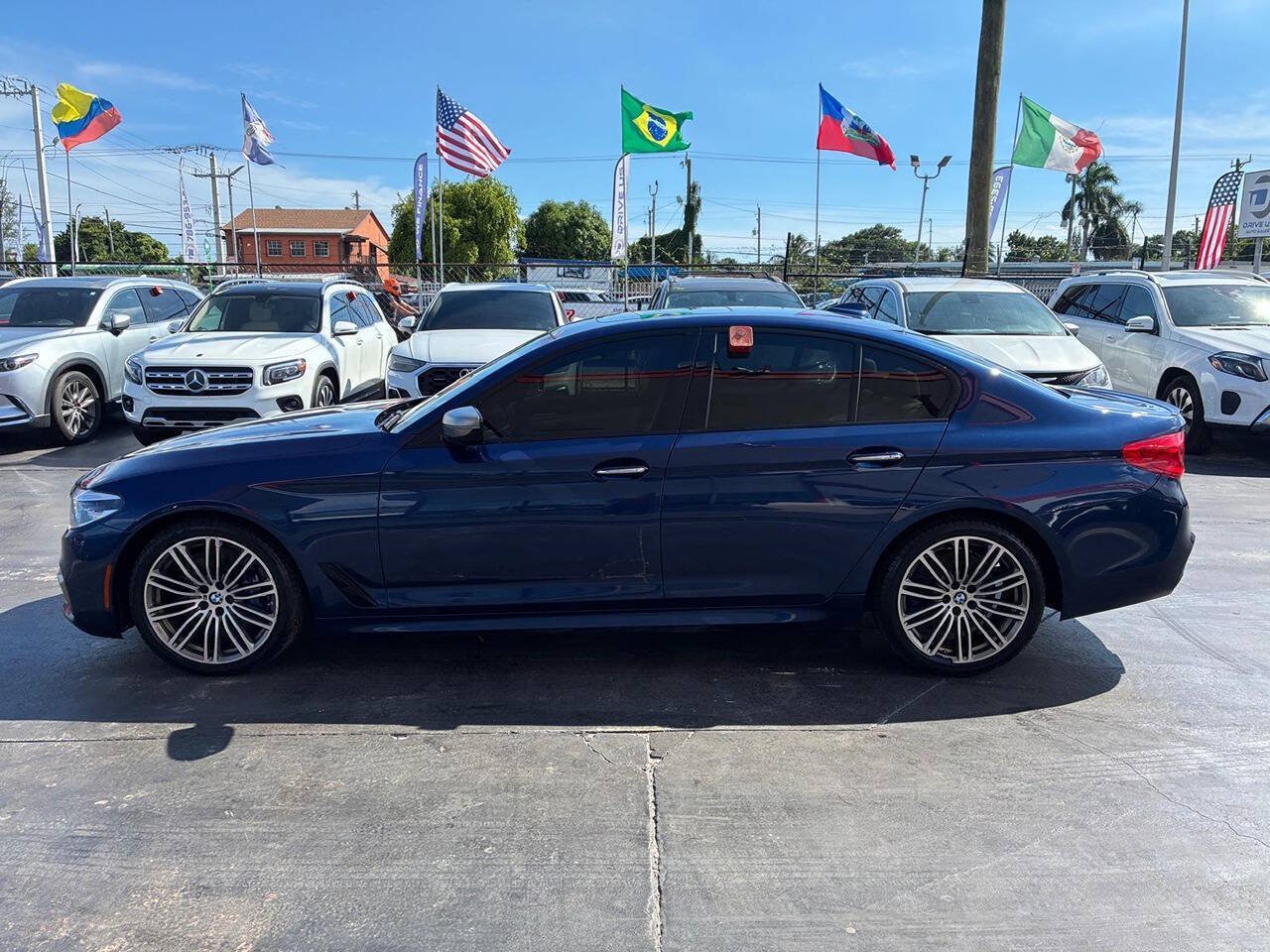 Used 2018 BMW M550i xDrive AWD/4WD image 5