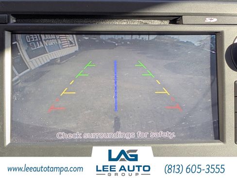 Used 2018 Nissan Titan SL image 21