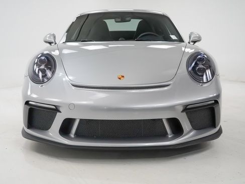 Certified 2018 Porsche 911 GT3 image 4