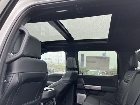 New 2026 Ford F350 Platinum w/ FX4 Off-Road Package image 13