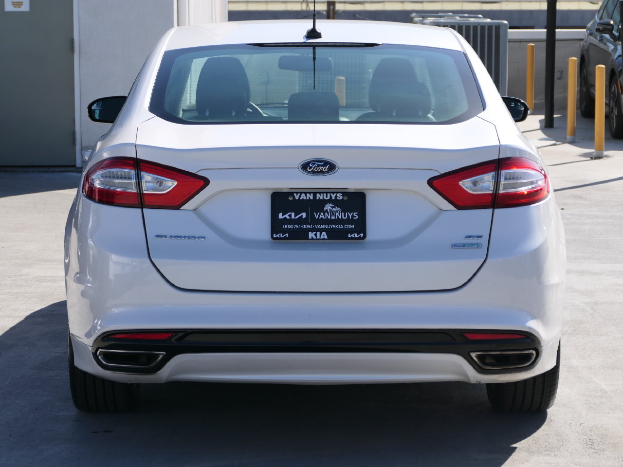 Used 2014 Ford Fusion SE w/ Equipment Group 202A FWD image 5