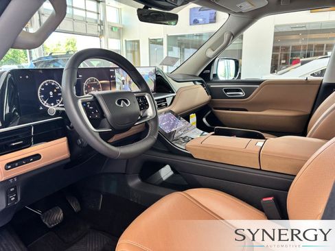 Certified 2026 INFINITI QX80 Luxe AWD/4WD image 18