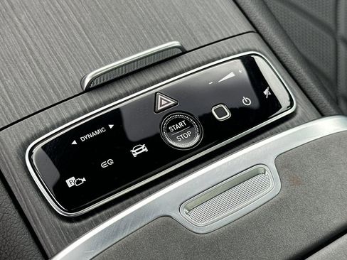 Certified 2024 Mercedes-Benz EQS 580 4MATIC Sedan image 22