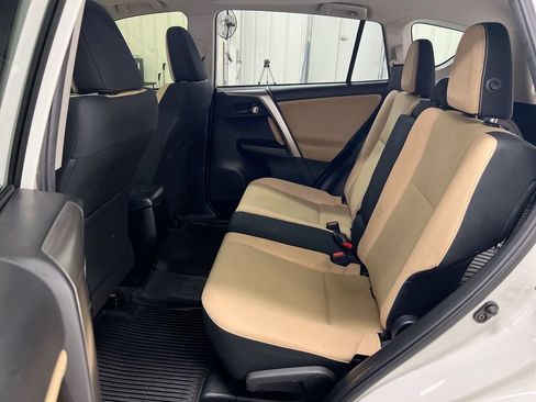 Used 2017 Toyota RAV4 XLE AWD/4WD image 23