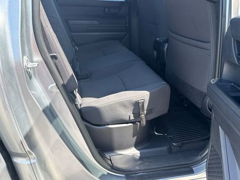 Used 2024 Toyota Tacoma SR image 15