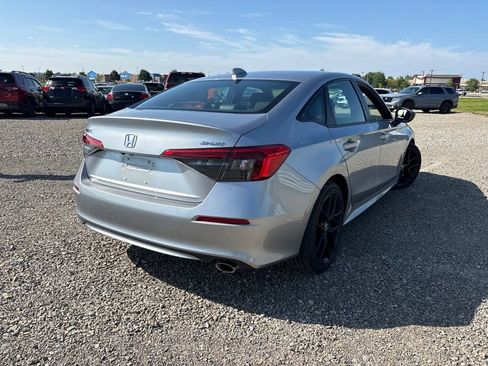 Used 2023 Honda Civic Sport image 10