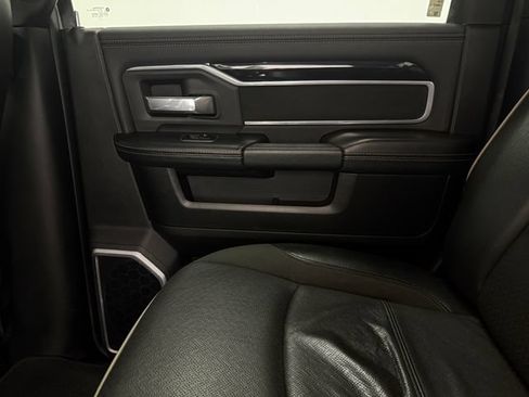 Used 2019 RAM 2500 Laramie w/ Night Edition AWD/4WD image 33