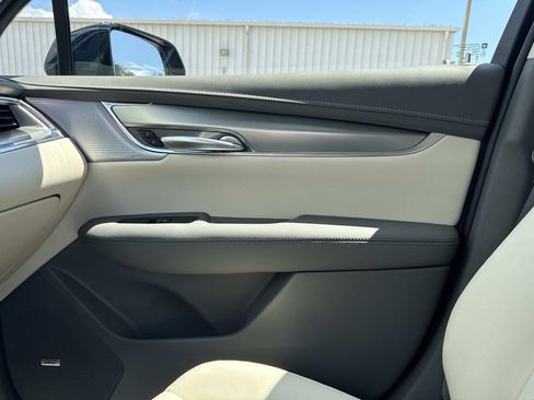 New 2026 Cadillac XT5 Premium Luxury w/ Driver Assist Package FWD image 21