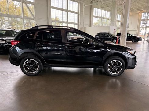 Certified 2021 Subaru Crosstrek 2.0i w/ Popular Package #3 AWD/4WD image 2
