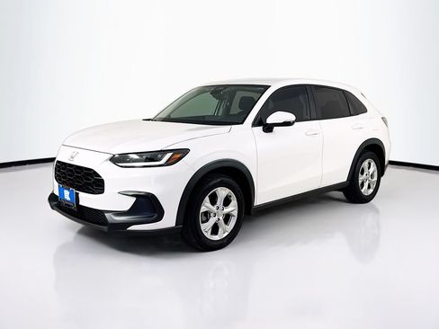 Used 2024 Honda HR-V LX image 3