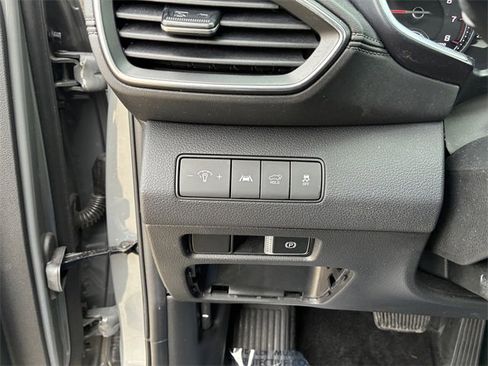 Used 2023 Hyundai Santa Fe SEL image 24