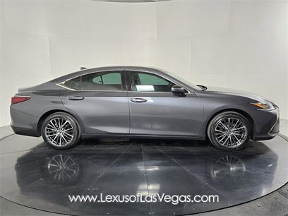 New 2025 Lexus ES 350 w/ Premium Package