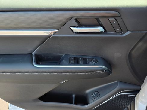 New 2026 GMC Acadia Elevation w/ Black Edition FWD image 9