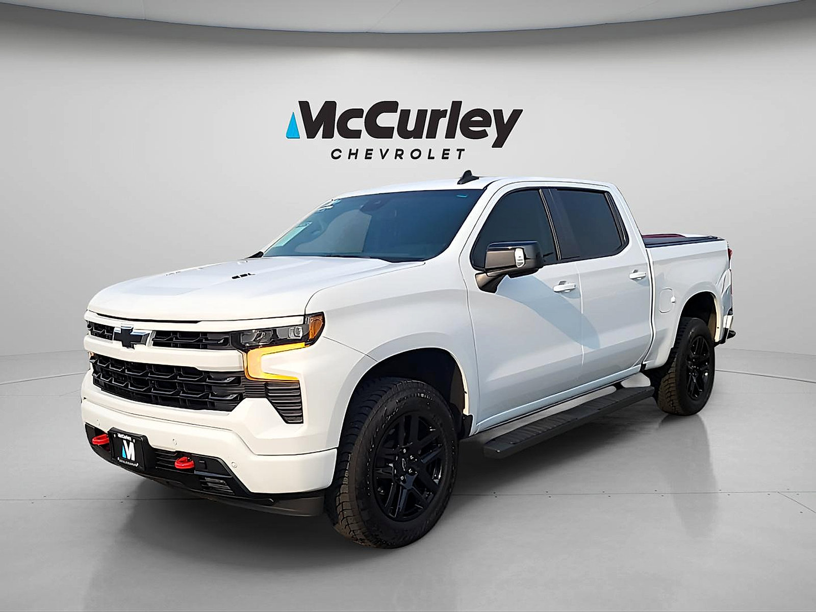 Used 2024 Chevrolet Silverado 1500 RST w/ Convenience Package II AWD/4WD image 3