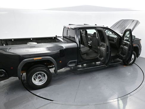 Used 2021 GMC Sierra 3500 Denali w/ Denali Ultimate Package image 45