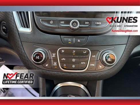 Used 2024 Chevrolet Malibu LT image 33