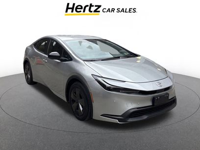Used 2025 Toyota Prius LE