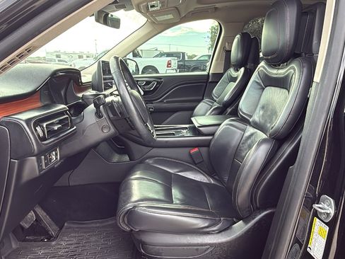 Used 2021 Lincoln Aviator Reserve w/ Equipment Group 201A image 9