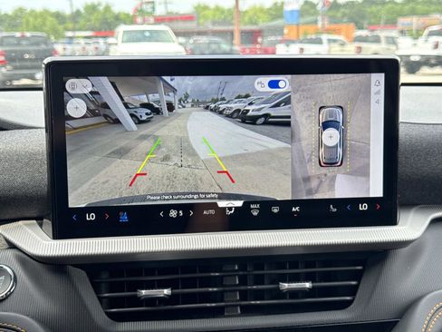 New 2026 Ford Explorer Tremor w/ Tremor Ultimate Package AWD/4WD image 19