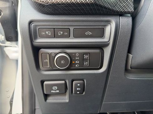 Used 2021 Ford F150 Lariat w/ Equipment Group 502A High image 12