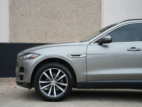 Used 2018 Jaguar F-PACE Prestige AWD/4WD image 7