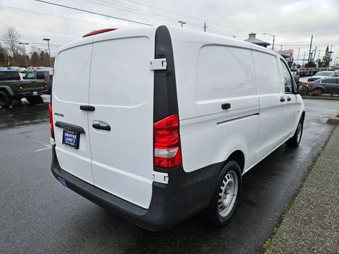 Used 2020 Mercedes-Benz Metris image 5
