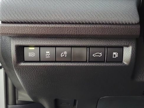 Used 2026 Toyota Camry SE w/ Convenience Package FWD image 23