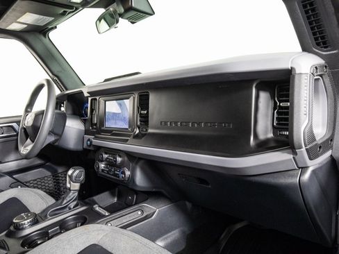 Used 2023 Ford Bronco 4-Door image 18