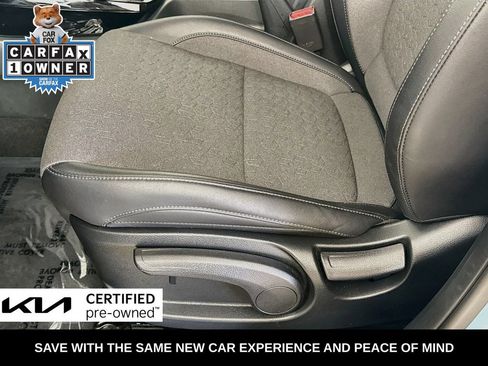 Used 2025 Kia Seltos S AWD/4WD image 24