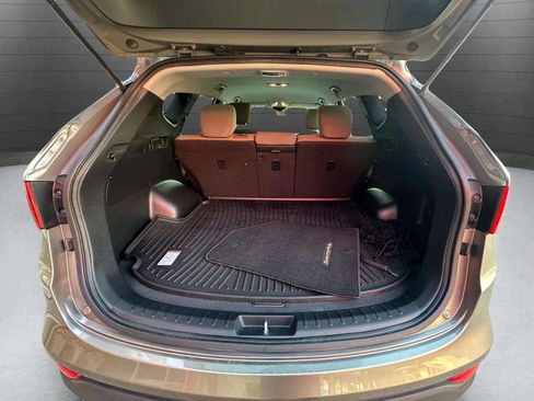 Used 2016 Hyundai Santa Fe Sport image 22