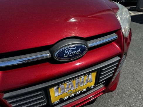 Used 2014 Ford Focus SE w/ SE Sport Package FWD image 10
