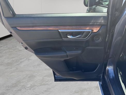 Used 2022 Honda CR-V Touring image 17