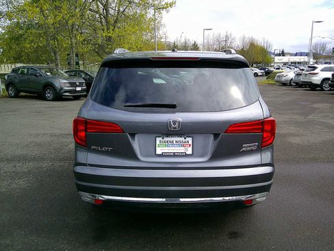 Used 2016 Honda Pilot Touring image 4