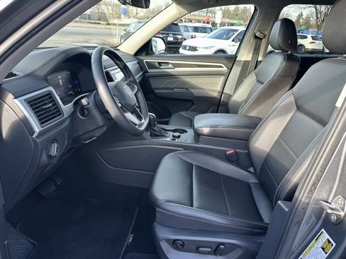 Used 2023 Volkswagen Atlas SE image 12