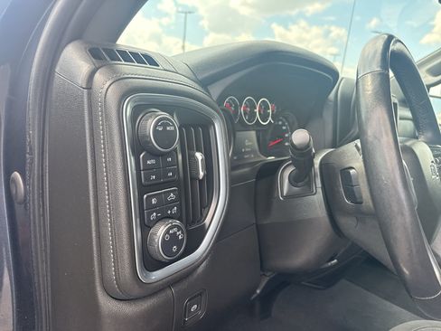 Certified 2021 Chevrolet Silverado 1500 RST AWD/4WD image 16