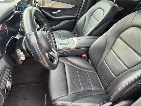 Used 2021 Mercedes-Benz GLC 300 GLC 300 image 12