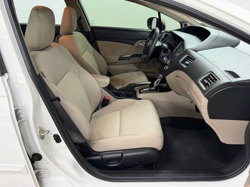 Used 2015 Honda Civic SE image 17