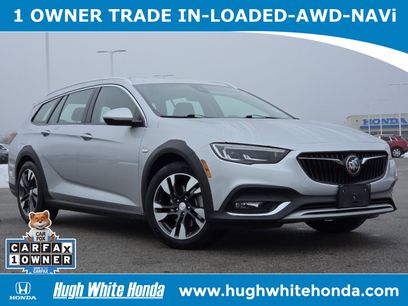 Used 2018 Buick Regal Essence w/ Driver Confidence Package #1