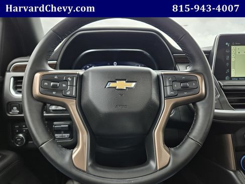 Certified 2024 Chevrolet Suburban High Country AWD/4WD image 15