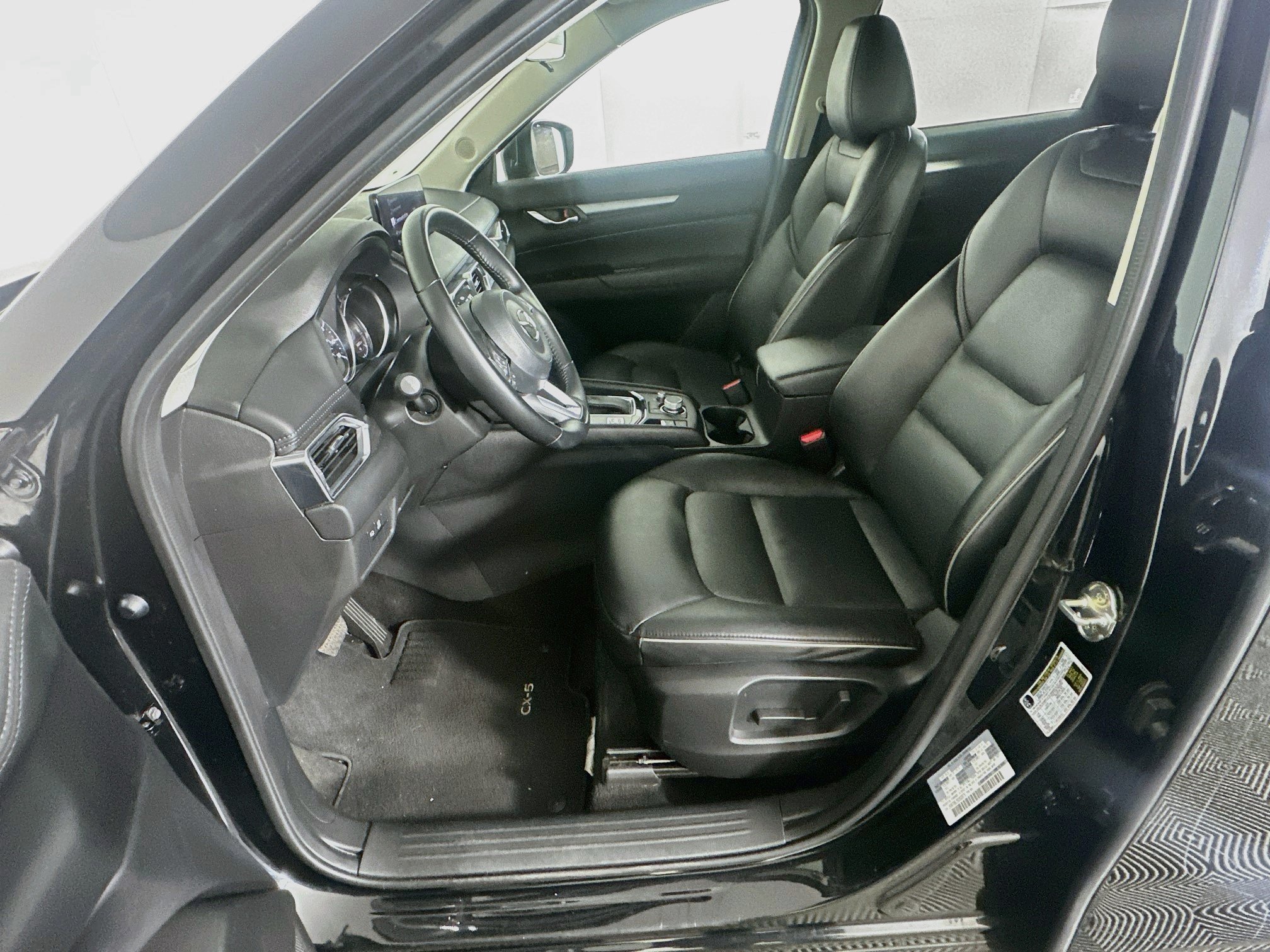 Used 2025 MAZDA CX-5 AWD 2.5 S w/ Select Package image 13