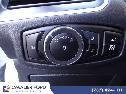 Certified 2023 Ford Edge SEL w/ Convenience Package AWD/4WD image 18