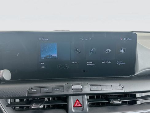 Used 2025 Kia K4 FWD image 21