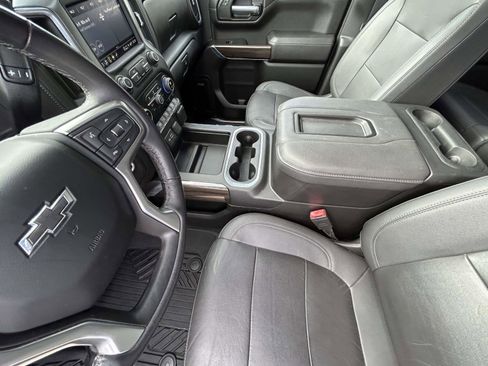 Used 2021 Chevrolet Silverado 1500 LT Trail Boss w/ Convenience Package II image 10